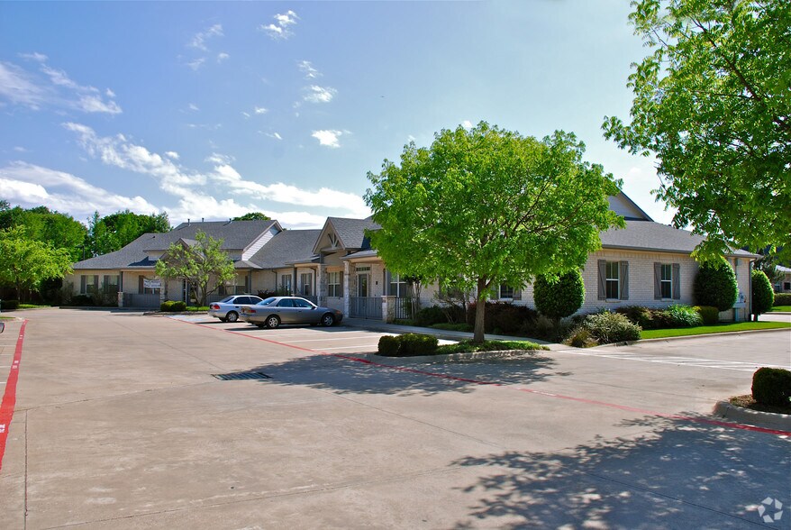 More Photos Of 2609 Sagebrush Dr, Flower Mound Office For Lease