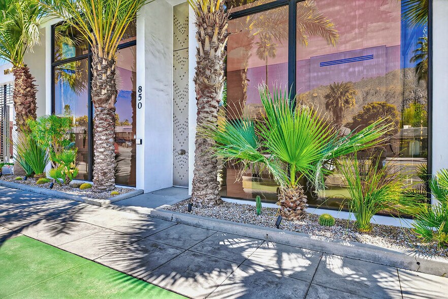 More Photos Of 850 N Palm Canyon Dr, Palm Springs Medical For Lease