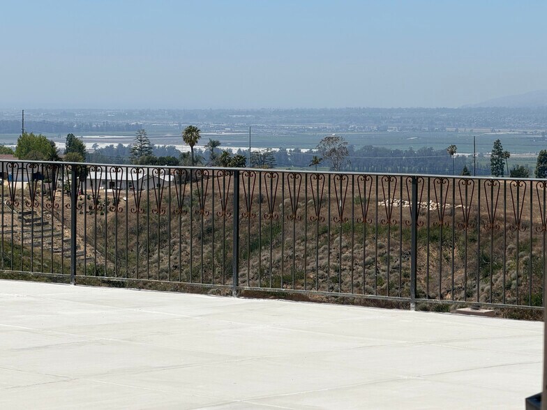 More Photos Of 85 Altamont Way, Camarillo Specialty For Sale