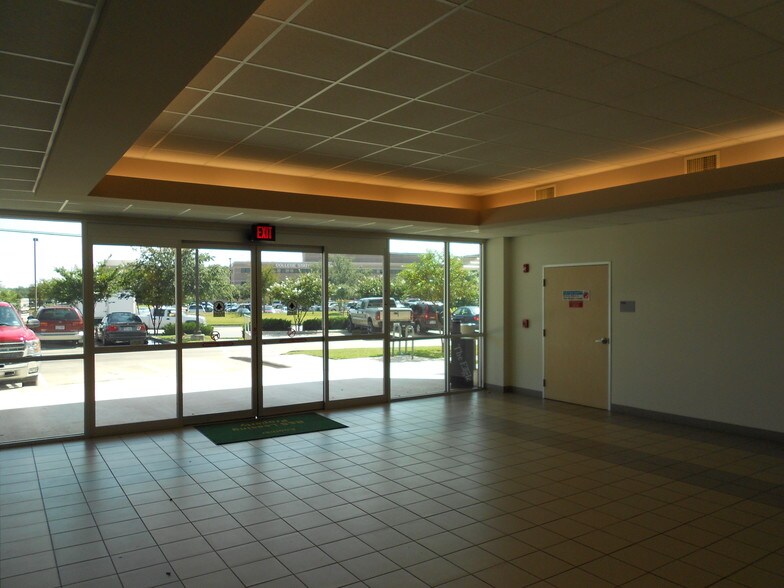 More Photos Of 1651 Rock Prairie Rd, College Station Medical For Lease