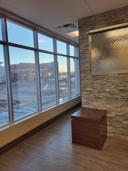 More Photos Of 355 Loutit Rd, Fort McMurray Apartments For Lease