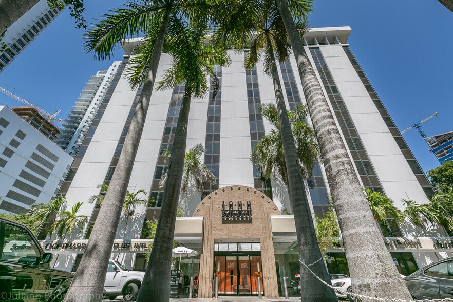 More Photos Of 1000 brickell Ave, Miami Office For Lease