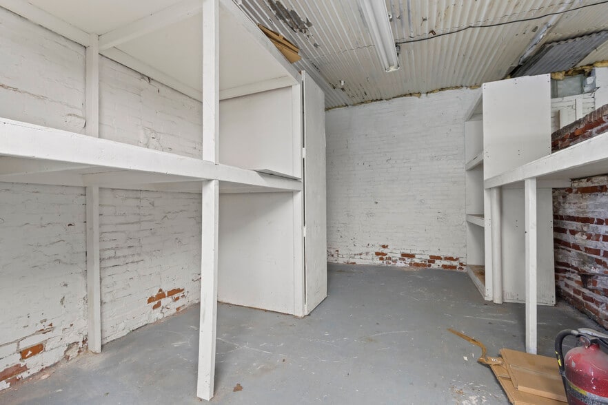 More Photos Of 101 Railroad Ave, Carnegie Warehouse For Sale
