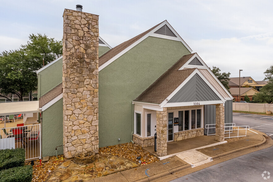 More Photos Of 3304 Golden Rd, Tyler Apartments For Sale