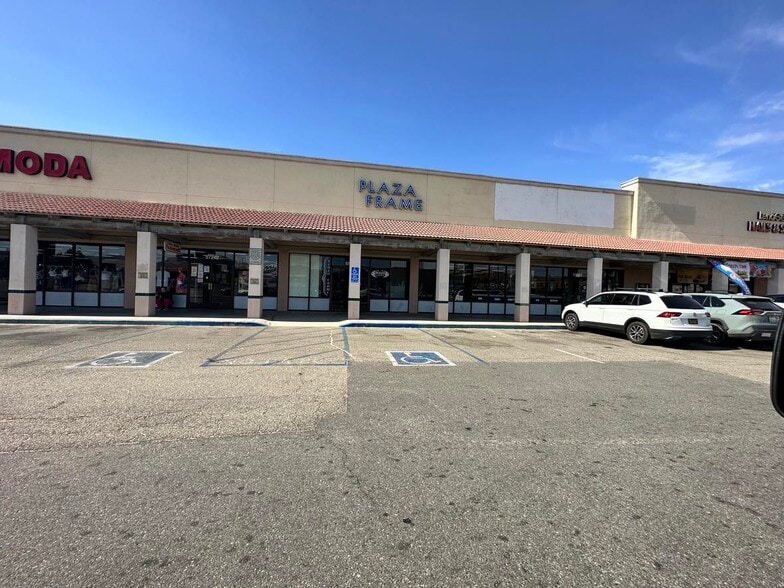 More Photos Of 57248 29 Palms Hwy, Yucca Valley Storefront For Sale
