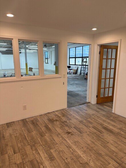 More Photos Of 20 Cornelia St, Buffalo Warehouse For Lease