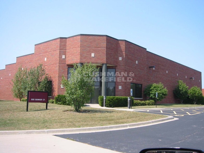 More Photos Of 500 E Bunker Ct, Vernon Hills Warehouse For Lease