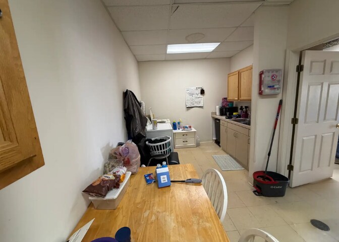 More Photos Of 203-215 Hunter Station Rd, Sellersburg Storefront Retail Office For Lease