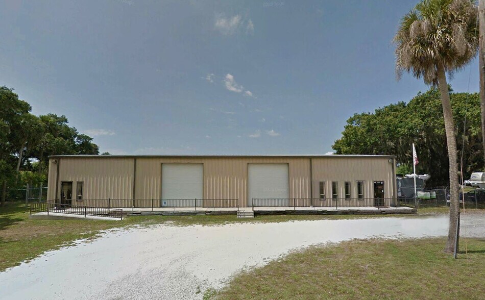 Primary Photo Of 3606 U.S. 441, Okeechobee Warehouse For Lease