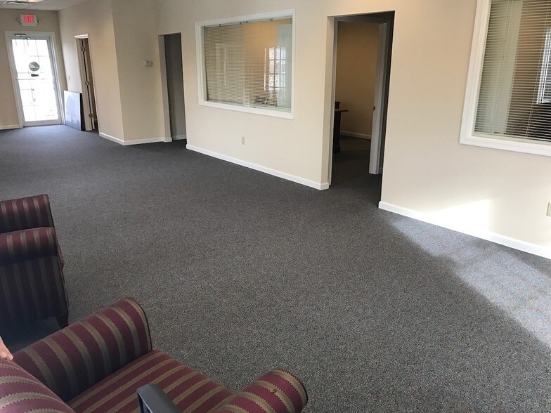More Photos Of 4916 Plank Rd, North Garden Storefront For Lease