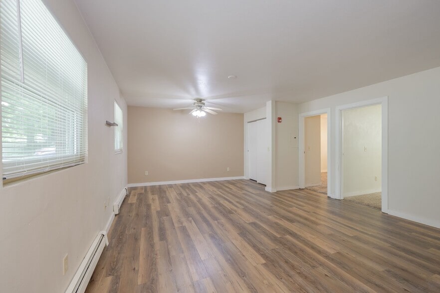 More Photos Of 836 Vine Ave, Oshkosh Apartments For Sale