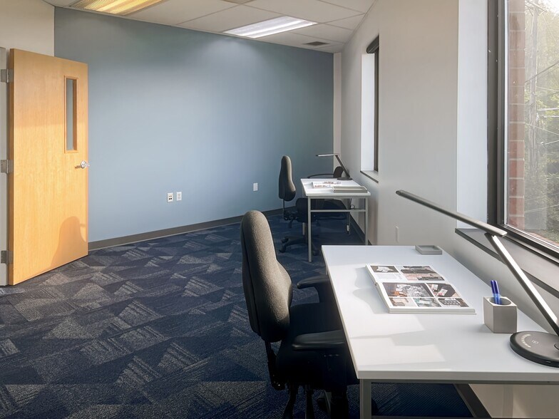 More Photos Of 230-246 Alpha Dr, Pittsburgh Coworking Space