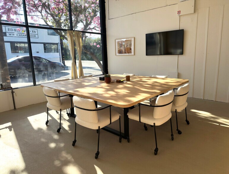 More Photos Of 725 Mateo St, Los Angeles Warehouse For Lease