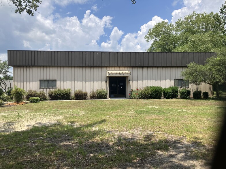 Primary Photo Of 385 French Collins Rd, Conway Light Distribution For Lease