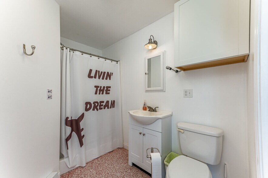 More Photos Of 7015 S 143rd St E, Derby Airplane Hangar For Sale