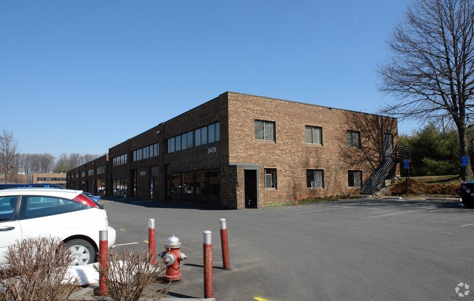 More Photos Of 8472 Tyco Rd, Vienna Flex For Lease