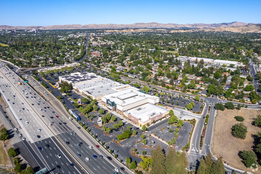 More Photos Of 2314-2318 Monument Blvd, Pleasant Hill Unknown For Lease