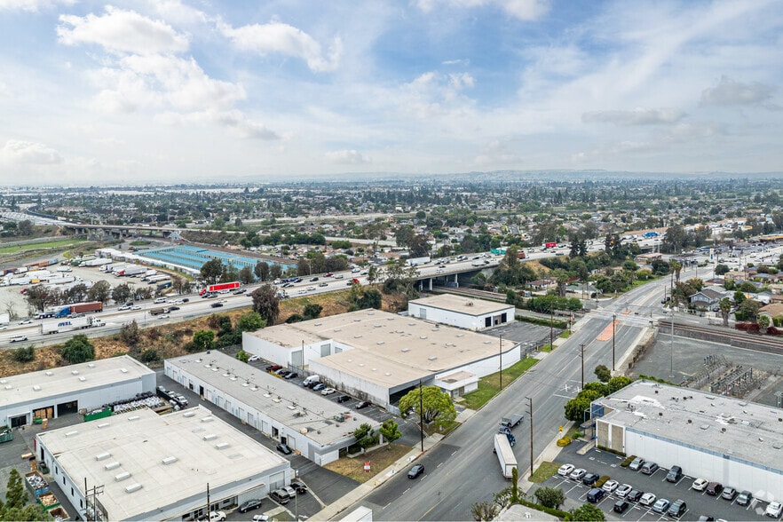More Photos Of 8731 & 8741 Pioneer Blvd, Santa Fe Springs Warehouse For Lease
