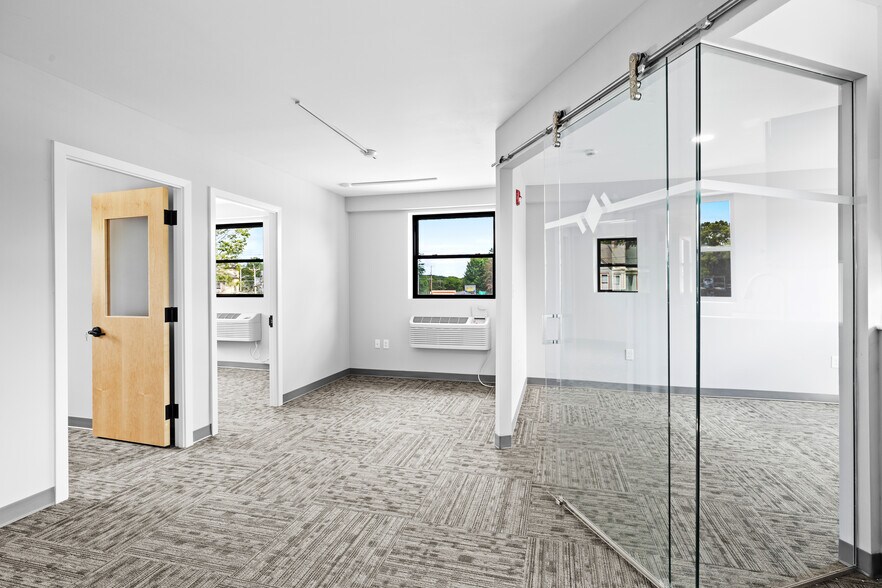 More Photos Of 950 Boylston St, Newton Office For Sale