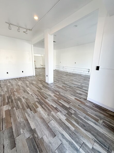 More Photos Of 1736-1746 E Meats Ave, Orange Storefront Retail Office For Lease