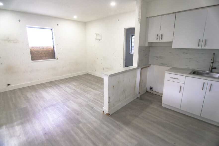 More Photos Of 270 NW 35th St, Miami Land For Sale