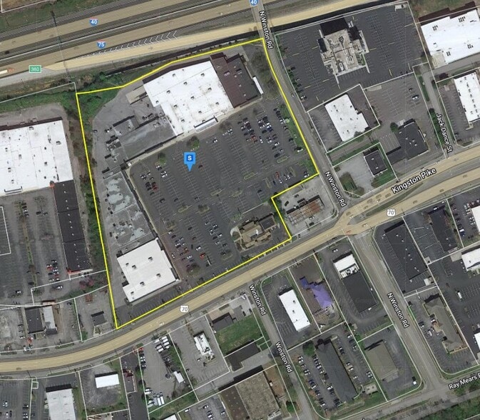 More Photos Of 8027 Kingston Pike, Knoxville Unknown For Lease