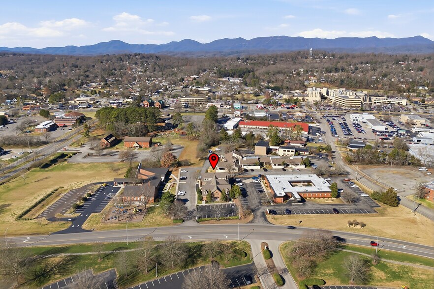 More Photos Of 420 Laboratory Rd, Oak Ridge Medical For Sale