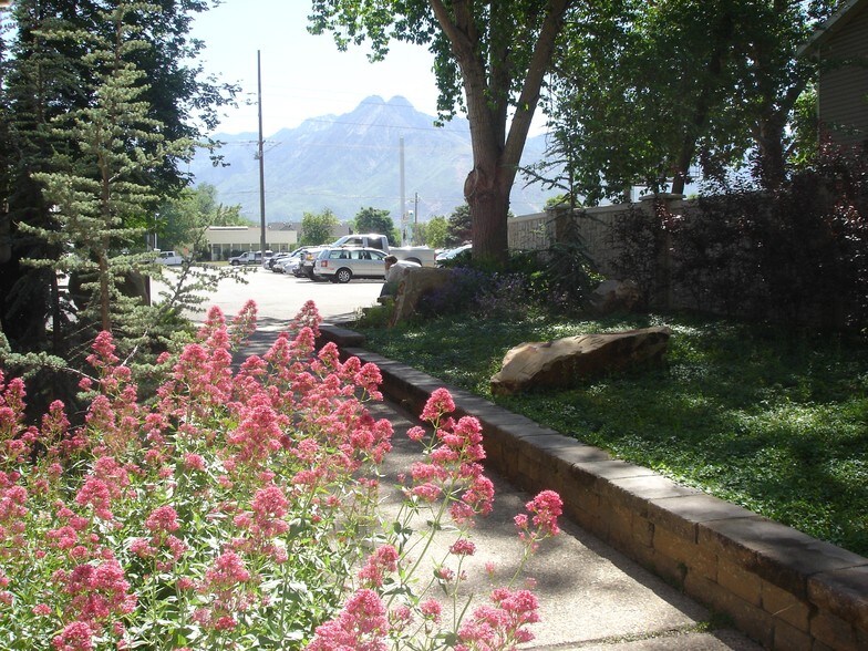 More Photos Of 860 E 4500 S, Salt Lake City Medical For Sale