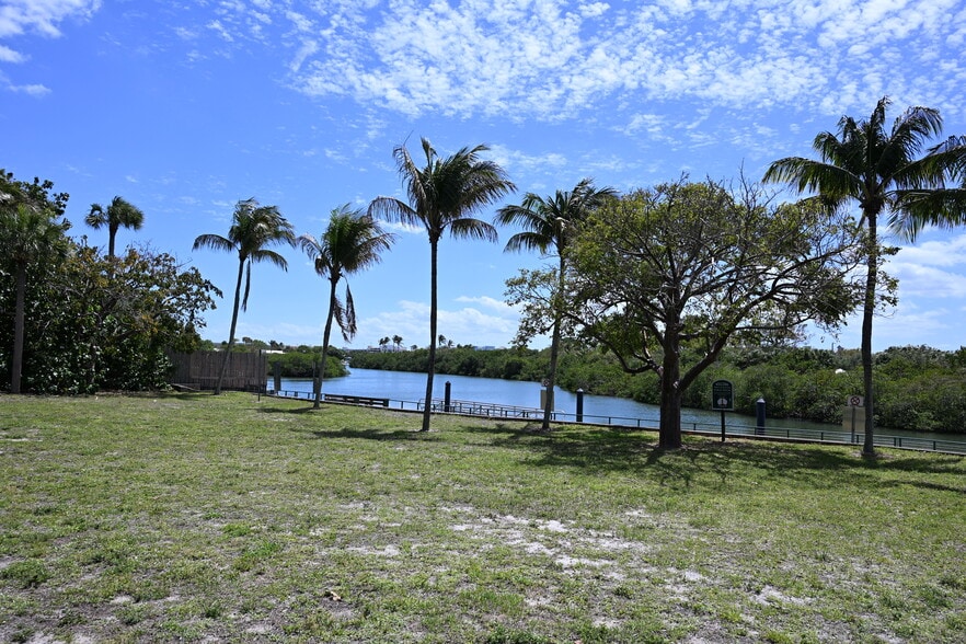More Photos Of 18019 N A1A, Jupiter Land For Sale