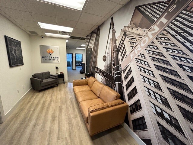 More Photos Of 2989 W Maple Loop Dr, Lehi Office For Lease