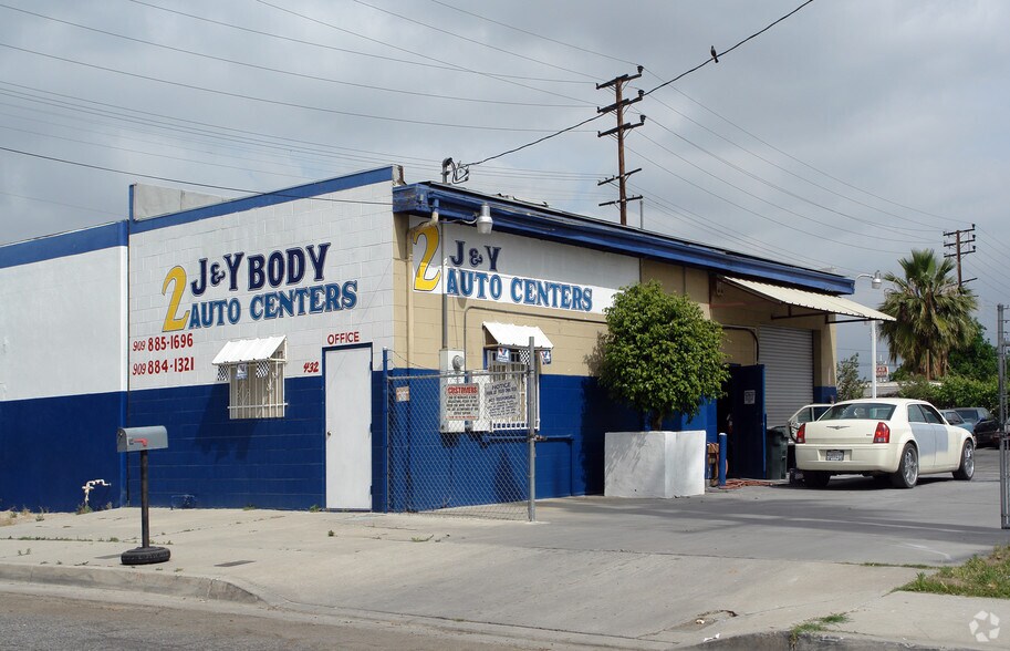 Primary Photo Of 432 W Oak St, San Bernardino Auto Repair For Sale