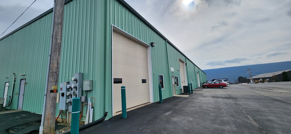 Primary Photo Of 244 Grey Fox Dr, Montoursville Warehouse For Lease