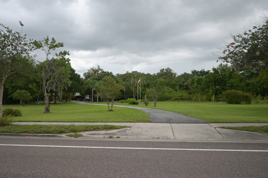 More Photos Of 2101 S Goldenrod Rd, Orlando Storefront For Sale