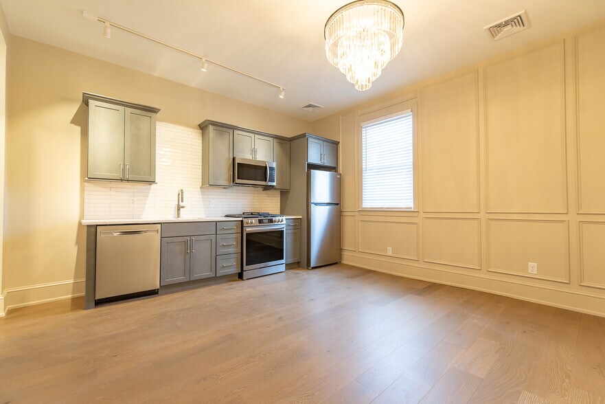 More Photos Of 215 Broadway, Providence Apartments For Sale