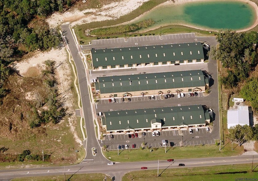 More Photos Of 124-146 Park Center St, Leesburg Light Manufacturing For Lease