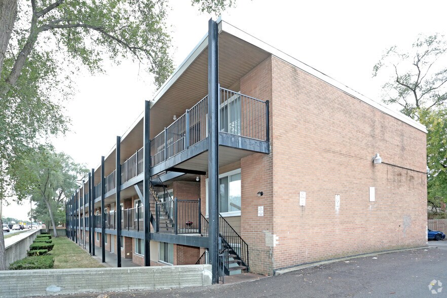 More Photos Of 20539-20541 Southfield Fwy, Detroit Apartments For Sale