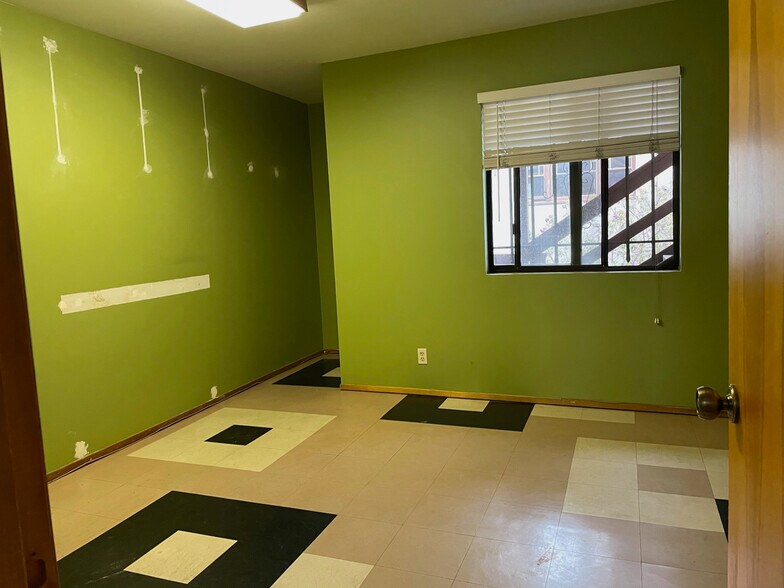 More Photos Of 1734 Solano Ave, Berkeley Office For Lease