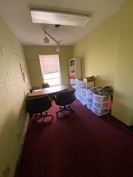 More Photos Of 856 Margaret St, Jacksonville Religious Facility For Sale