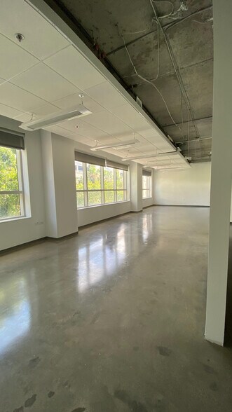 Primary Photo Of 3250-3260 NE 1st Ave, Miami Office Residential For Lease