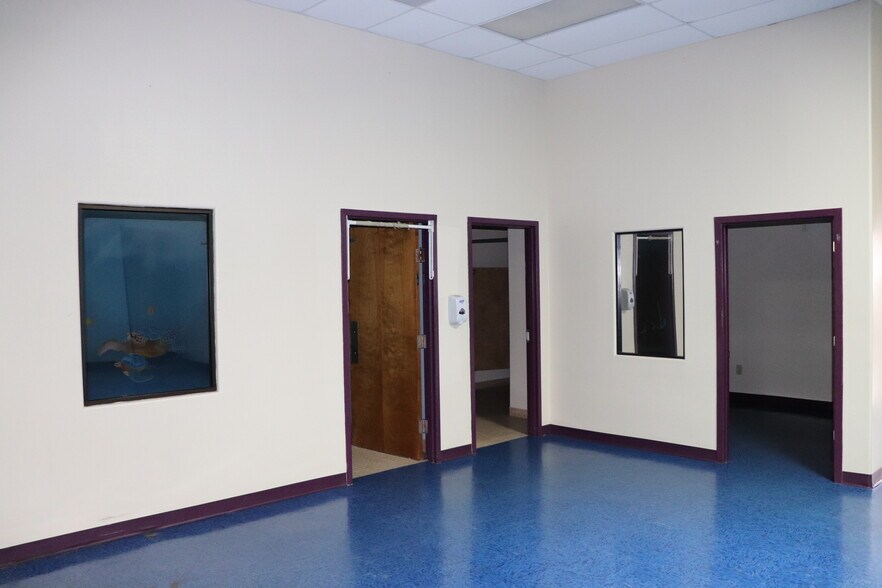 More Photos Of 864 Central Blvd, Brownsville Medical For Sale