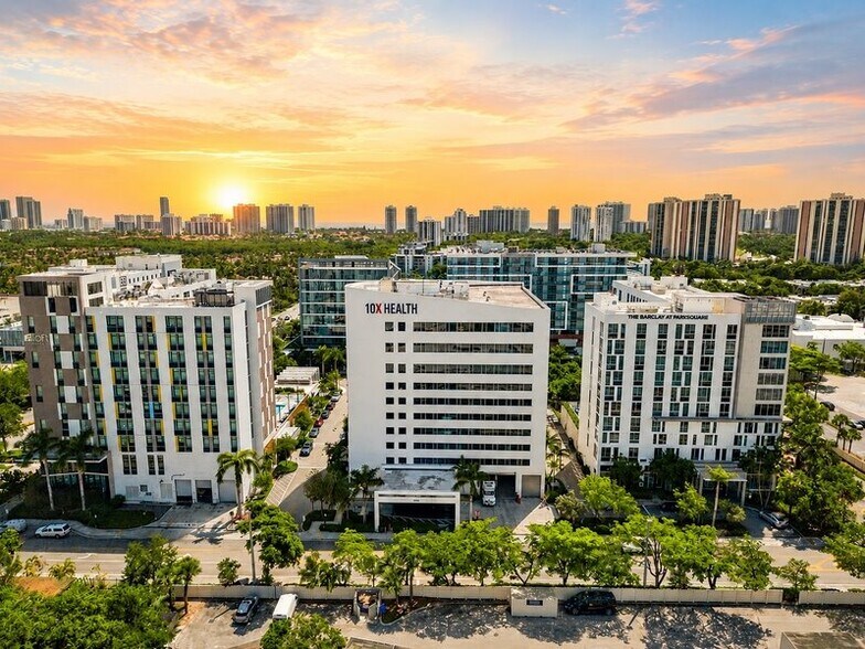 More Photos Of 2920-2950 NE 207th St, Aventura Unknown For Lease