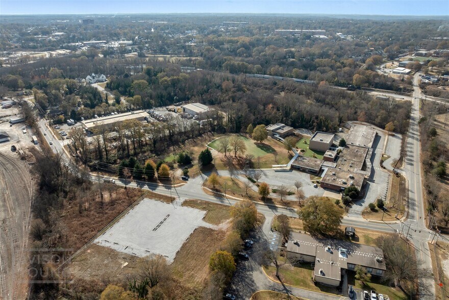 More Photos Of 1600 W Washington St, Greenville Land For Sale
