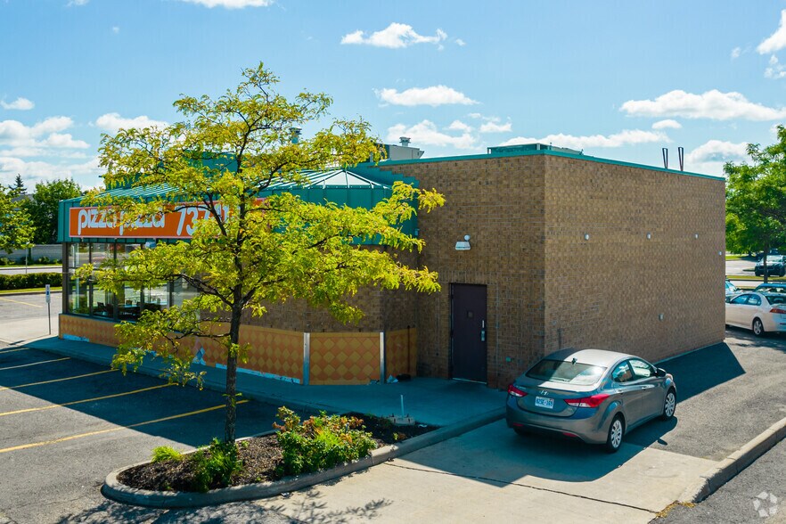 More Photos Of 1958-1968 Portobello Blvd, Ottawa Unknown For Lease