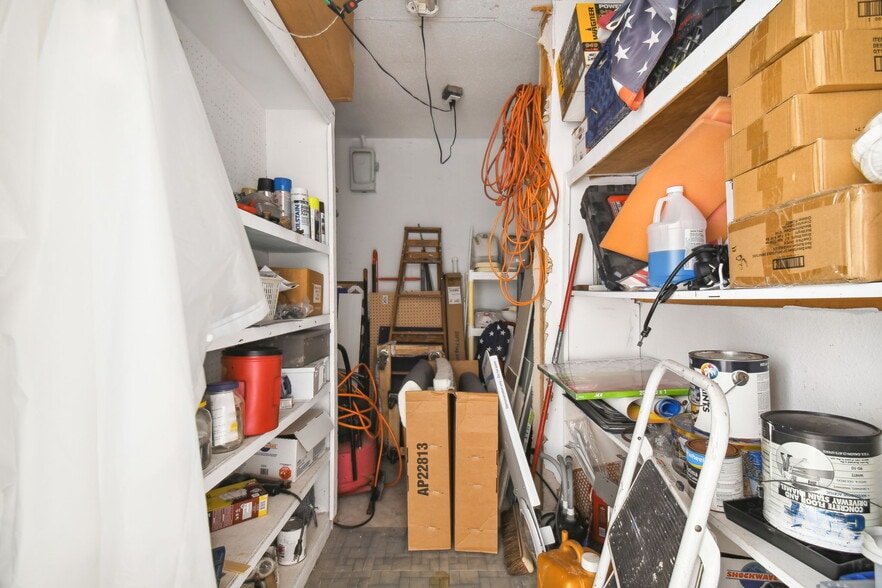 More Photos Of 5146 Marine Pky, New Port Richey Storefront Retail Office For Sale