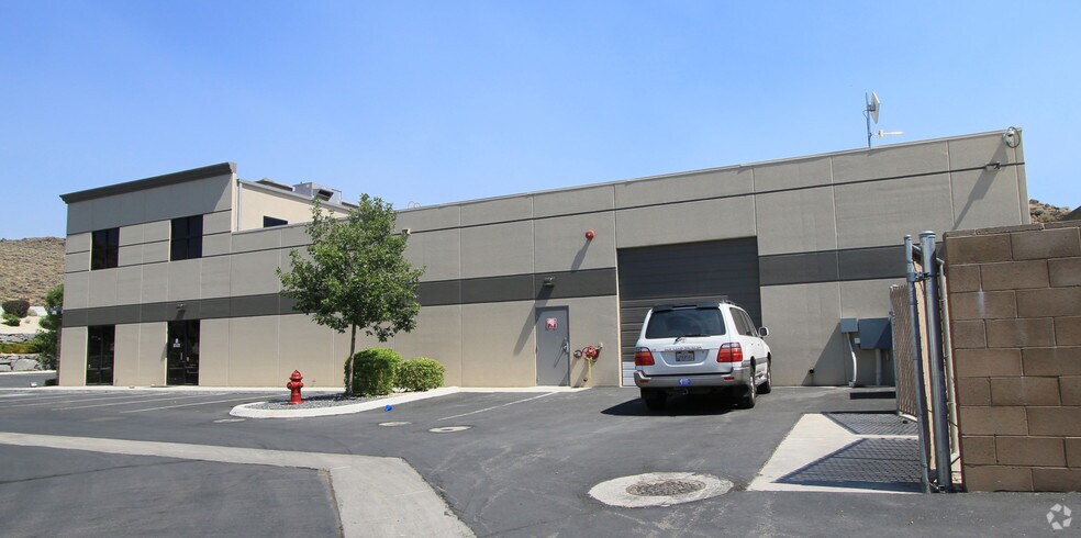 More Photos Of 8565 Double R Blvd, Reno Flex For Lease