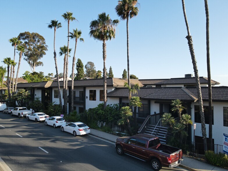More Photos Of 5480 Baltimore Dr, La Mesa Office For Lease