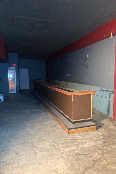 More Photos Of 931 Liberty Ave, Pittsburgh General Retail For Lease