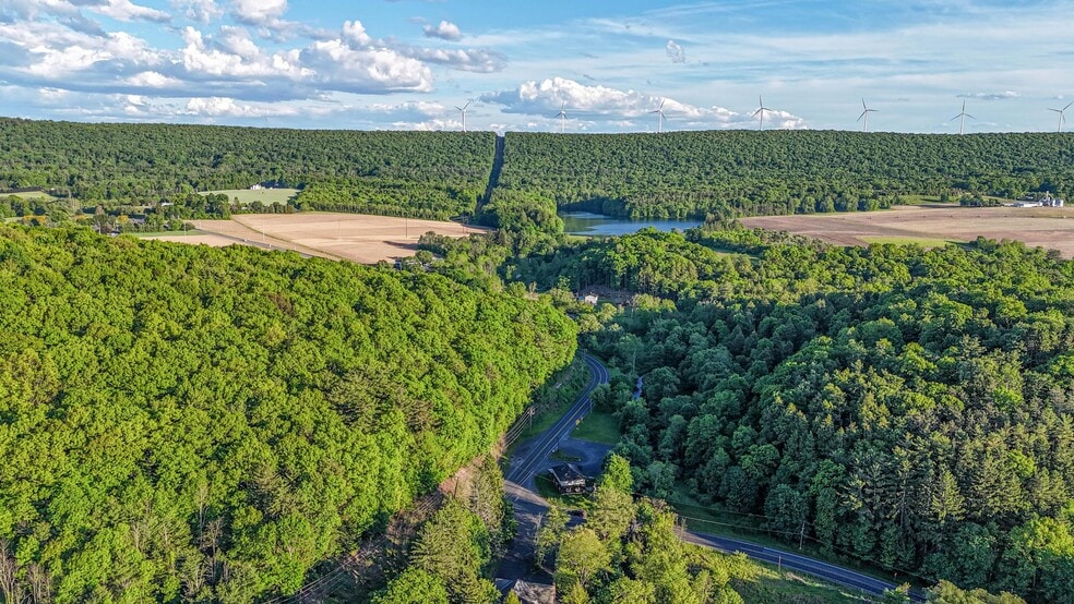 More Photos Of 116 Ringtown Blvd, Ringtown Flex For Sale