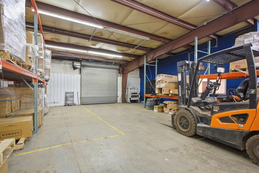 More Photos Of 810 Shiloh Rd, Piedmont Warehouse For Sale