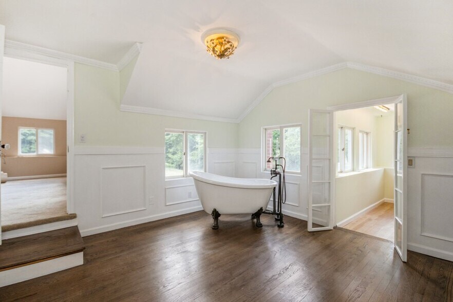 More Photos Of 584 Milltown Rd, Brewster Village Specialty For Sale